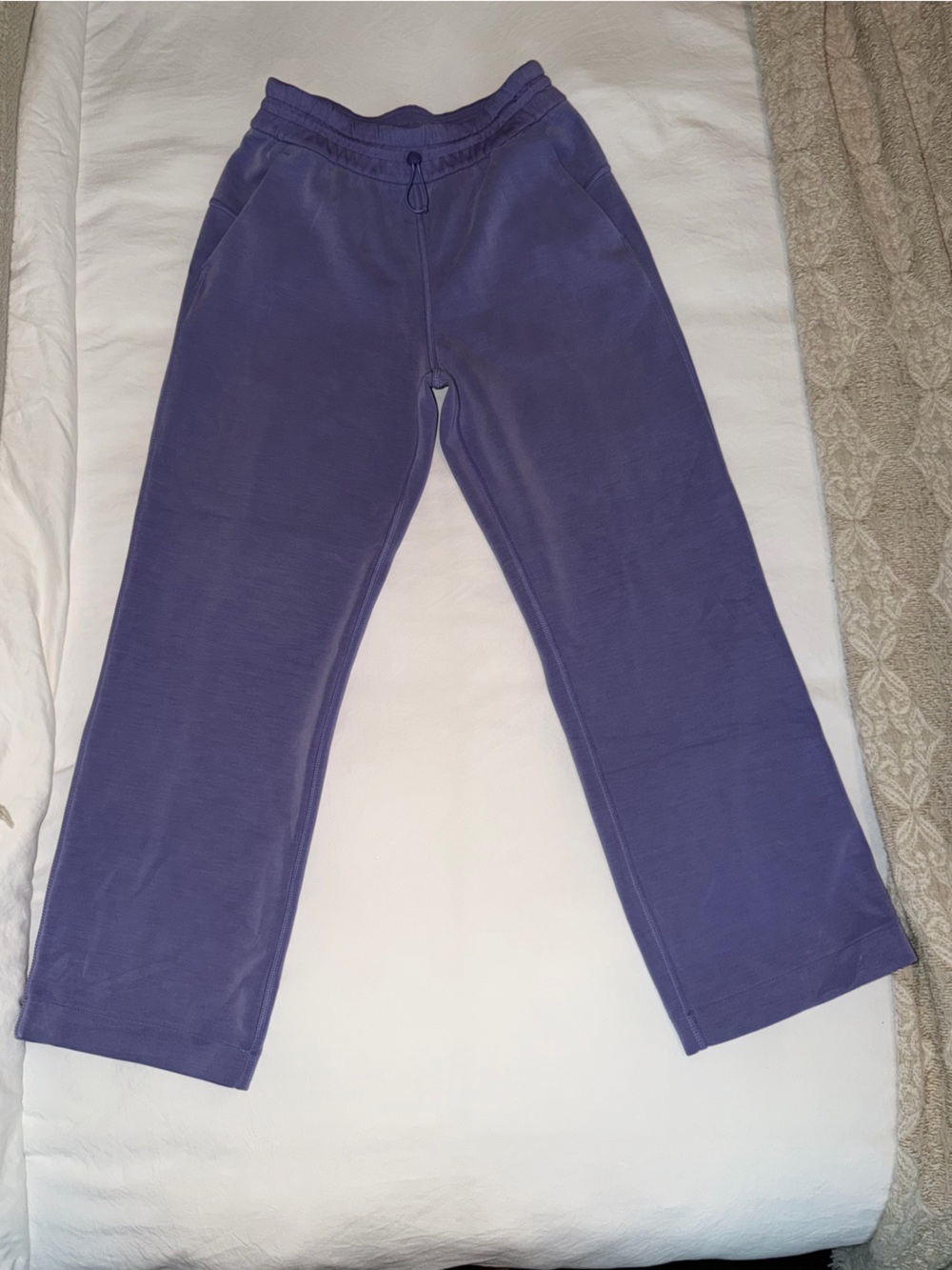 Lululemon Cropped Softstreme pants